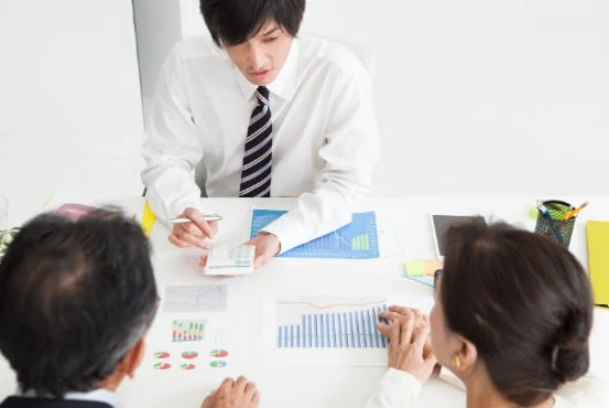 facility management company in Singapore creates a healthy working environment